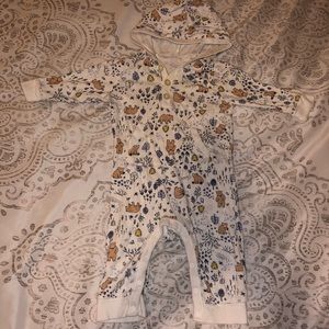 ⚡️2 for $14⚡️ Hooded onesies